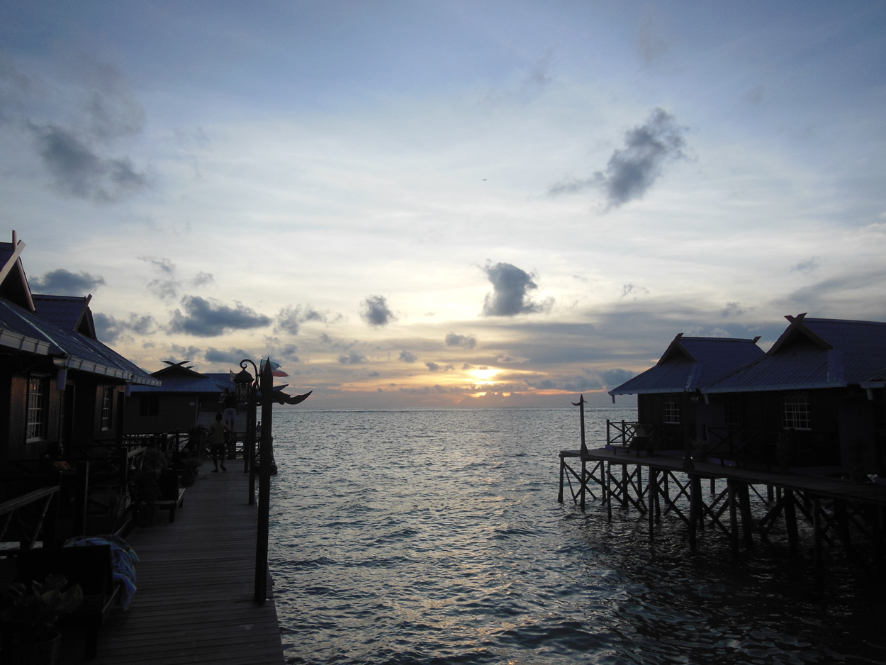 2013-11-09 Billabong Scuba, Mabul 